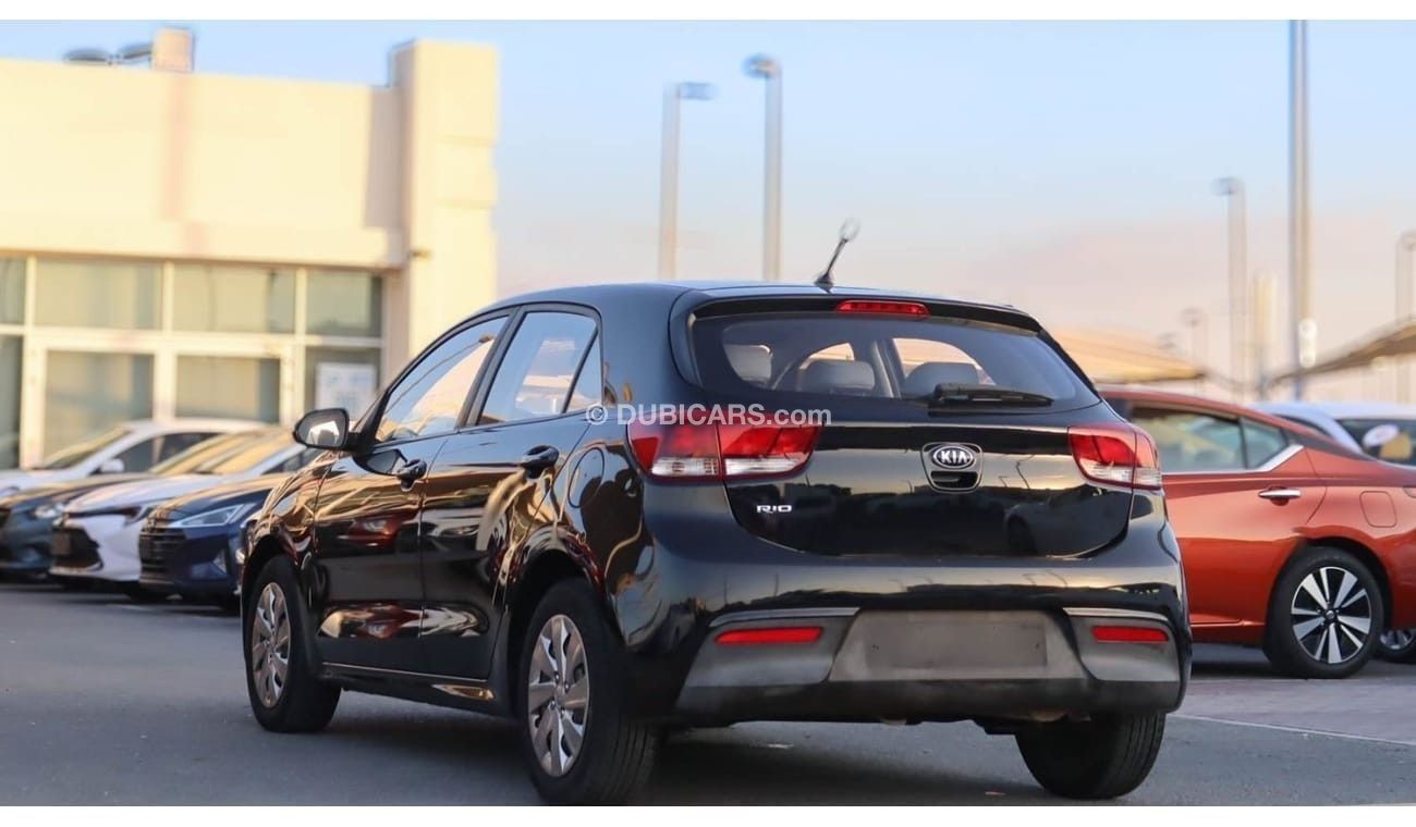 كيا ريو Kia Rio 1.6L 2019 GCC accident free in excellent condition 680 P.M