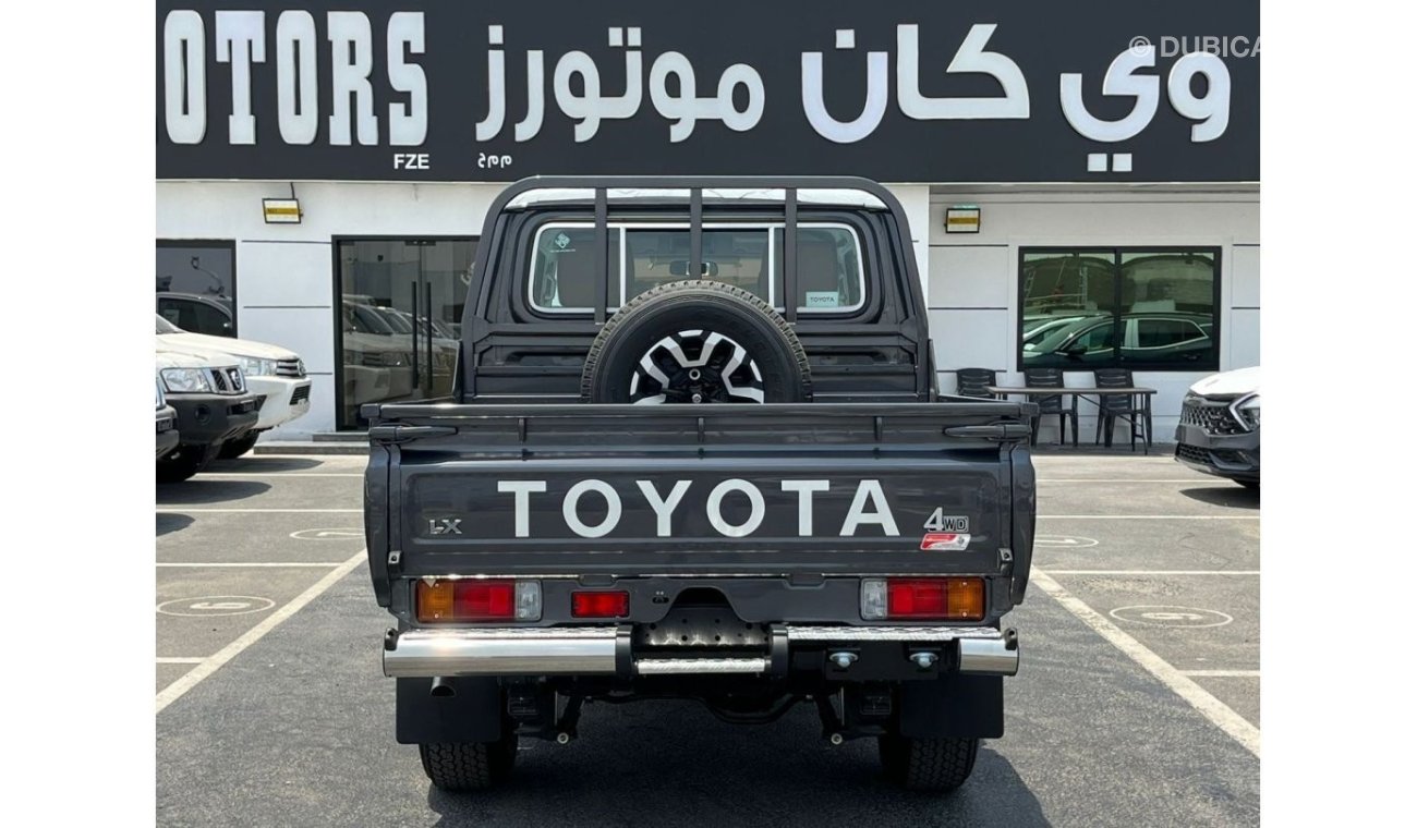 Toyota Land Cruiser Pick Up LC DC 2.8L DSL AT