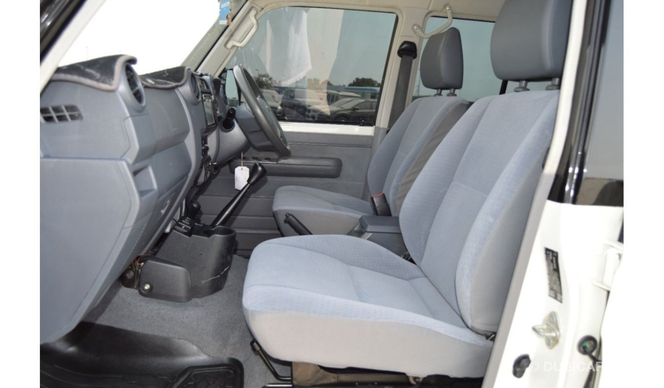 Toyota Land Cruiser Pick Up Double cabin