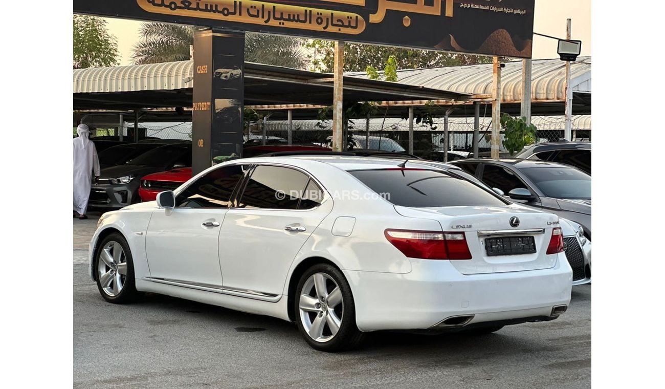 Lexus LS460