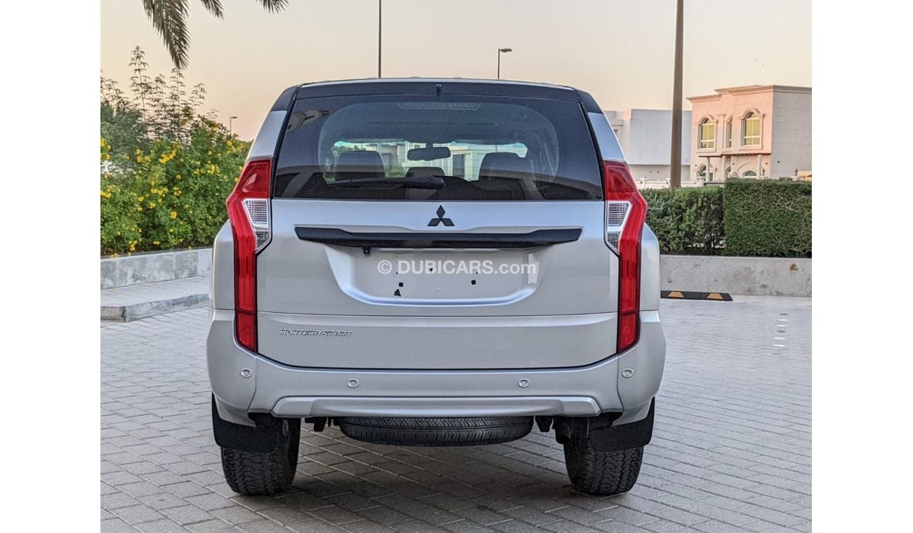 ميتسوبيشي مونتيرو سبورت GLS Premium 3.0L (7 Seater)