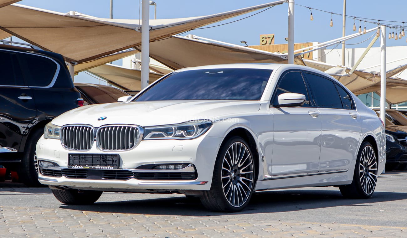 بي أم دبليو 750Li XDRIVE