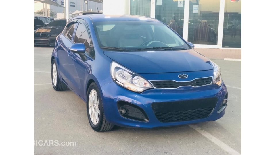 Kia Rio Kia Rio Hatchback 12 Gcc Perfect Condition For Sale Aed 19 000 Blue 12