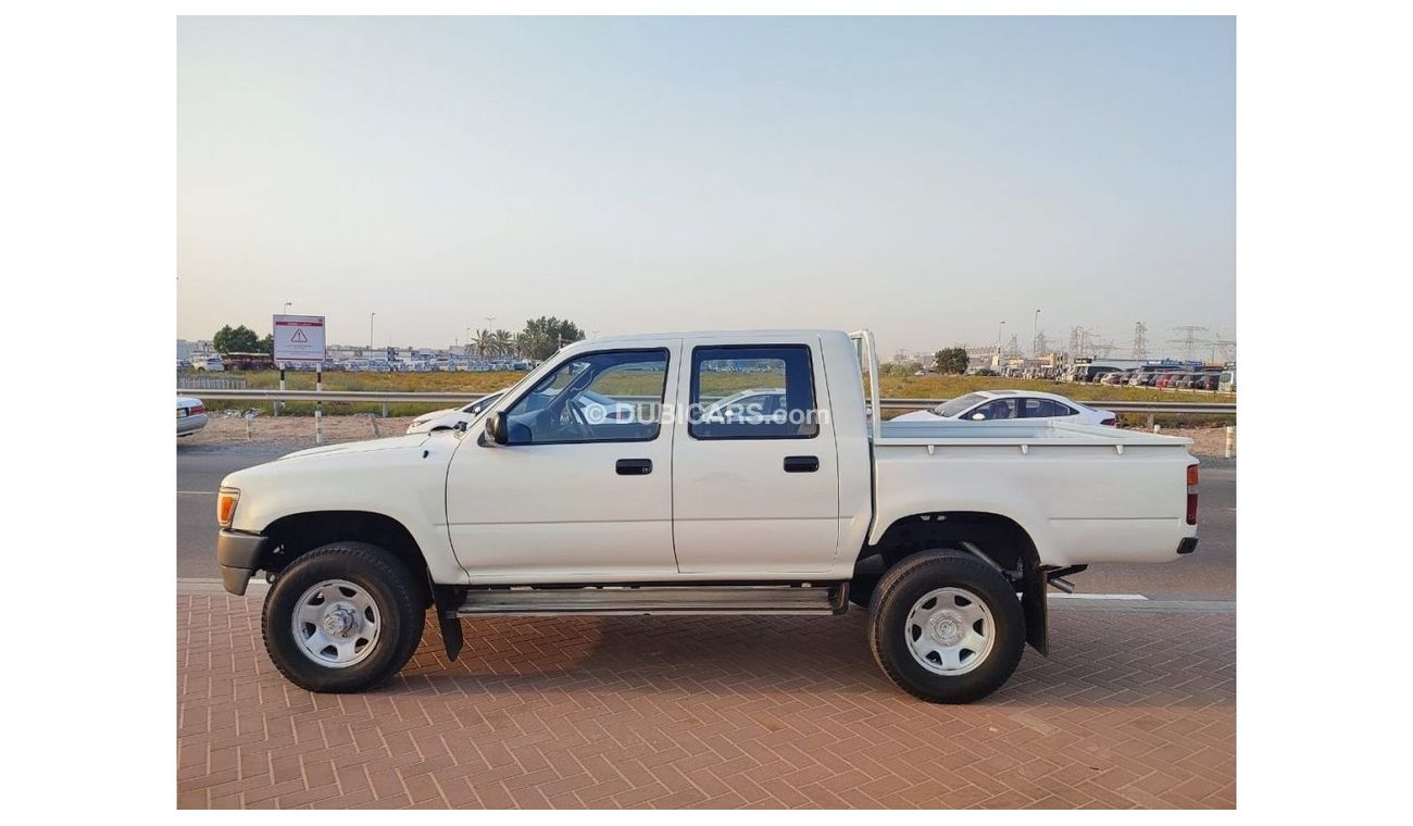 Toyota Hilux LN107-0023952 || TOYOTA HILUX || MANUAL || 1995 || WHITE CC2800 || 	DIESEL ||  KM 294076 |