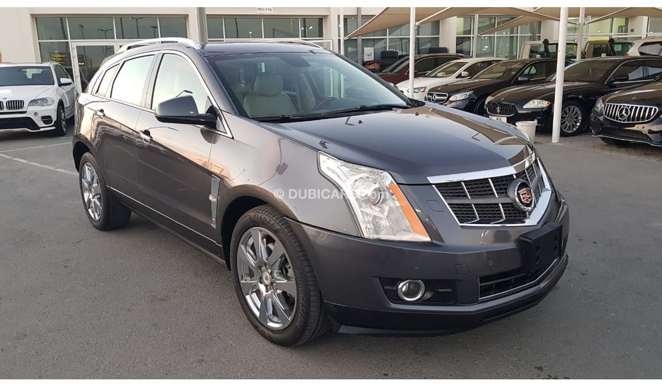 Cadillac SRX Caddillac SRX model 2011 GCC car prefect condition full option low mileage