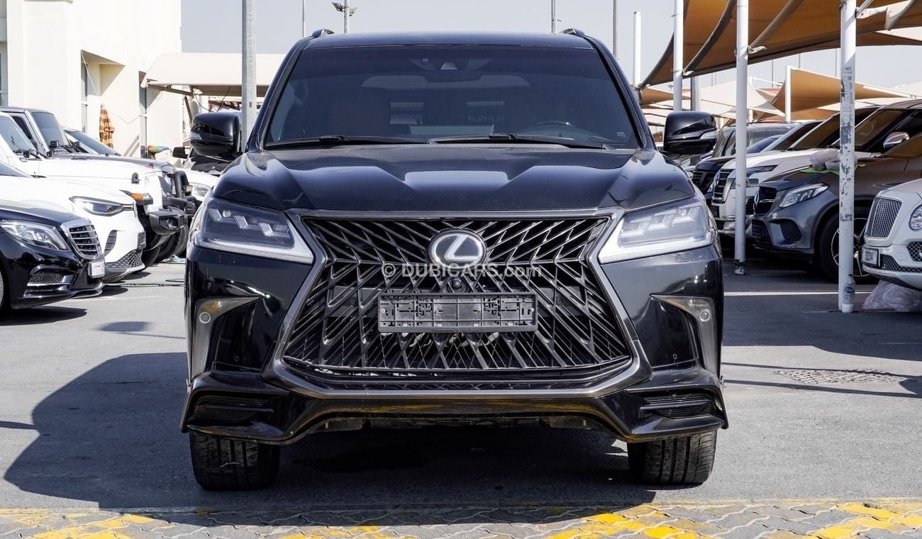 Lexus LX570 Black Edition S