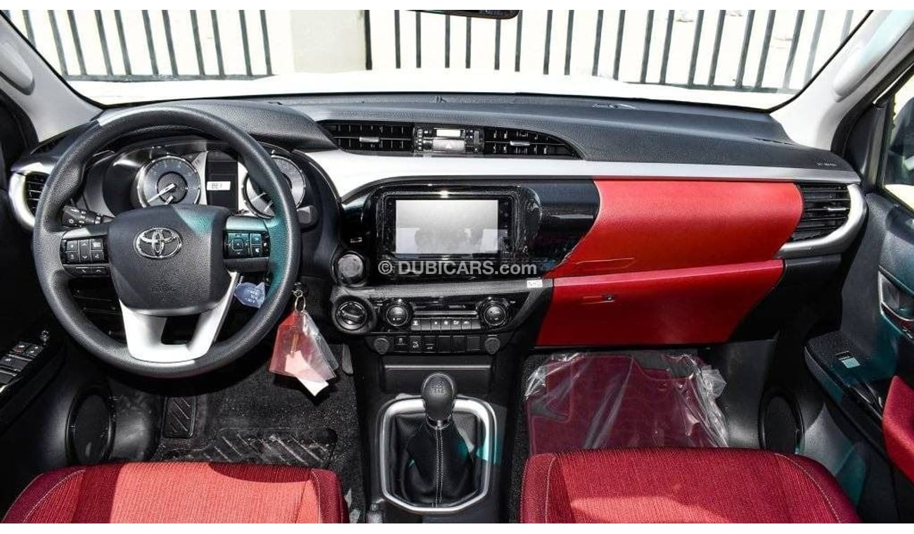 تويوتا هيلوكس TOYOTA HILUX DC 2.8L M/T 4X4 (DIESEL) MY24 2.8L Diesel 2024