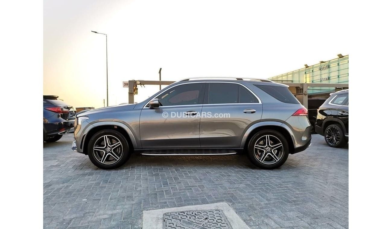 مرسيدس بنز GLE 450 Premium + 3.0L (367 HP) Mercedes-Benz GLE450 (4Matic)-2020 - Grey