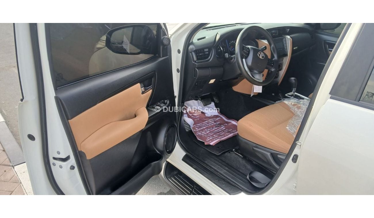 Toyota Fortuner Toyota Fortuner 2019Model petrol Transmission. Automatic Interior. Black 7 seater