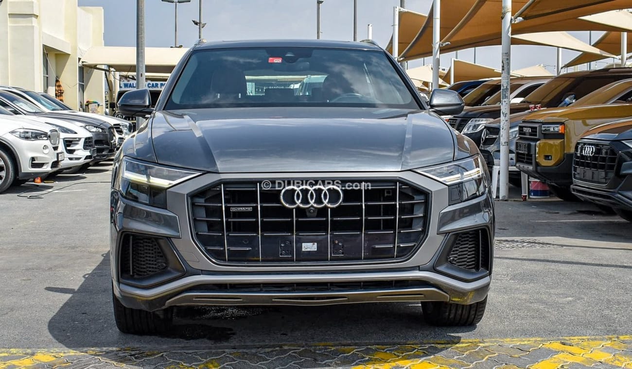 Audi Q8 S Line