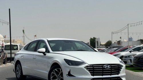 Hyundai Sonata GLS Hyundai Sonata 2020 with a 2.5 engine, keyless entry, the car is in good condition and is waitin