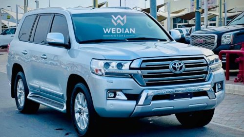 Toyota Land Cruiser GXR 2017 V8 Full Options Top Of The Range