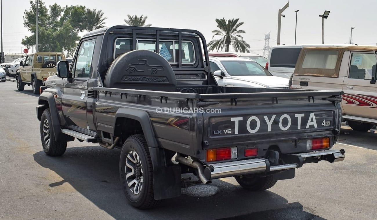 Toyota Land Cruiser Pick Up