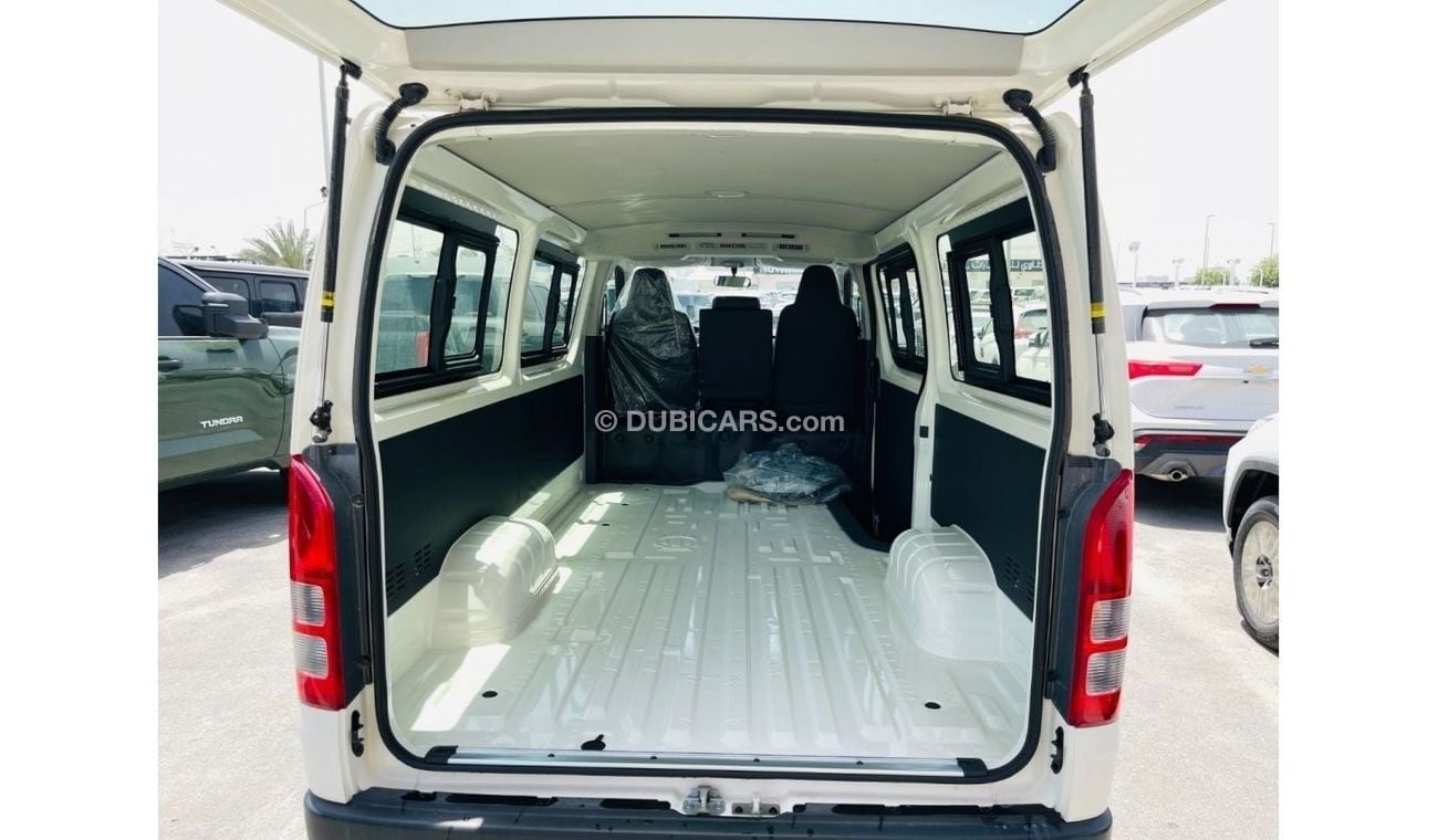 Toyota Hiace TOYOTA HIACE 2.5L CARGO GLASS VAN STD ROOF OLD SHAPE 2023 export price 89000 aed