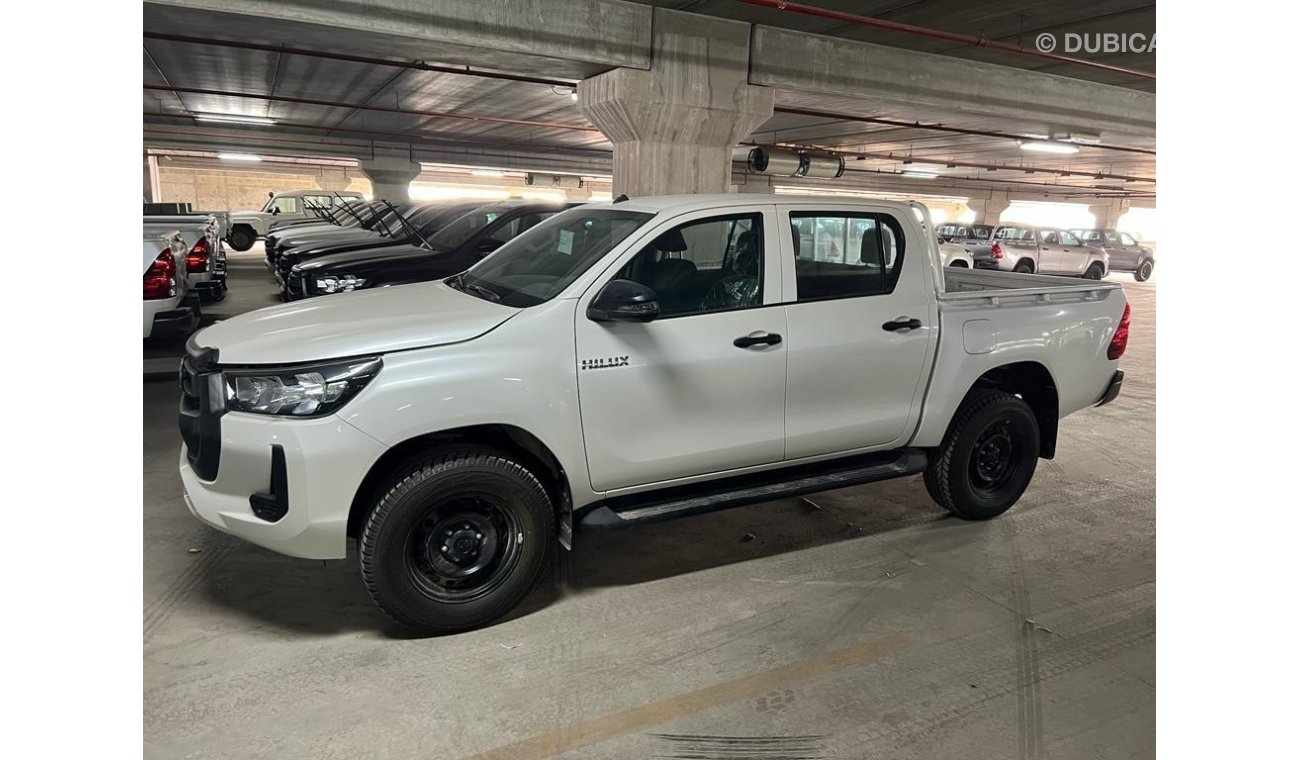 Toyota Hilux Wide Body Turbo Diesel Manual Transmission 4WD Double Cab * Export Price *