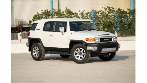 Toyota FJ Cruiser 2023 Toyota FJ Cruiser 4.0 Xtreme - White Inside Grey | Export Only