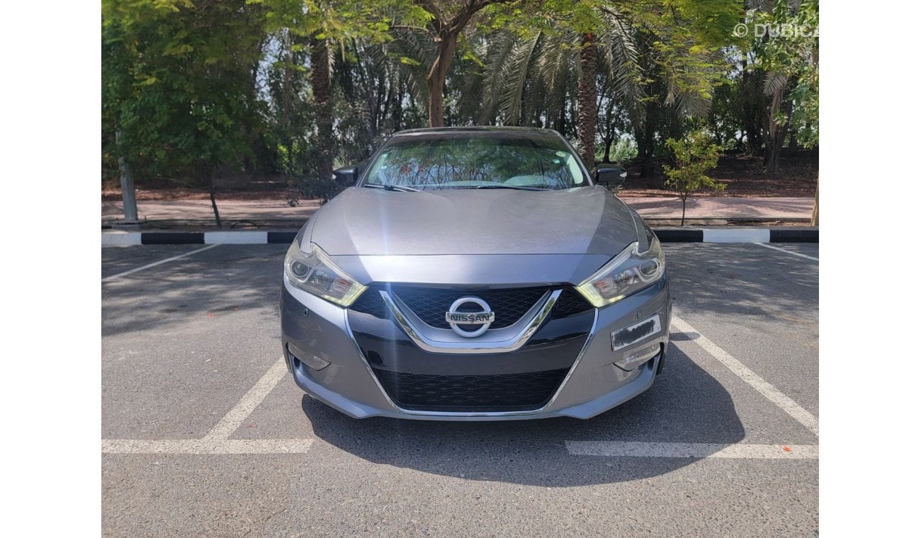 Nissan Maxima