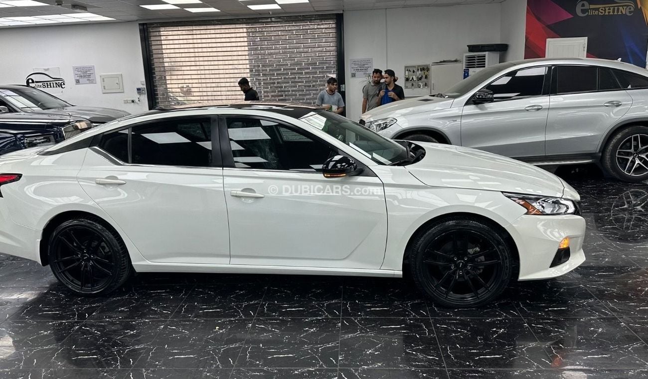 نيسان ألتيما 2.5 Sport