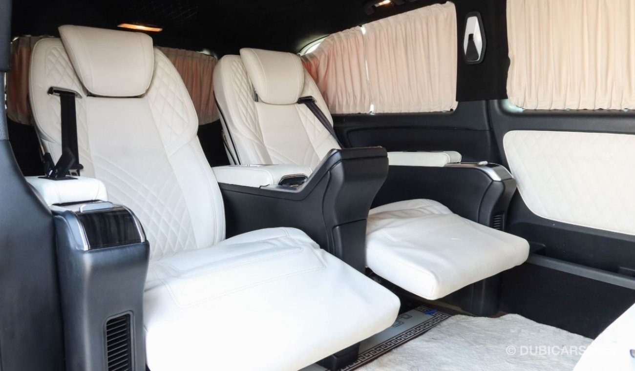 مرسيدس بنز V250 Maybach 2019/GCC/USED VIP Luxury Van.