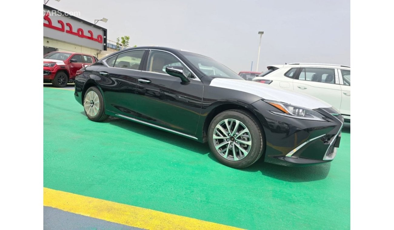 لكزس ES300h 2.5L HYBRID 2024 GCC