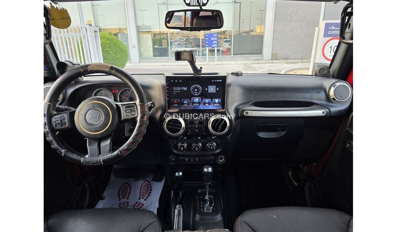 جيب رانجلر Sahara 3.6L A/T JEEP WRANGLER SAHARA GCC 2013 PERFECT CONDITION // 2 KEYS // 4DOORS