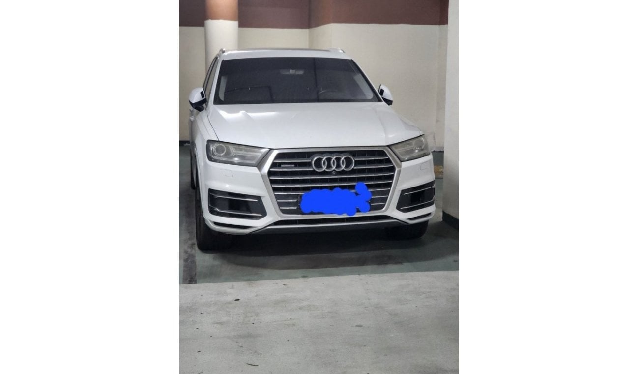 أودي Q7 45 TFSI quattro أودي كيو ٧ خليجي