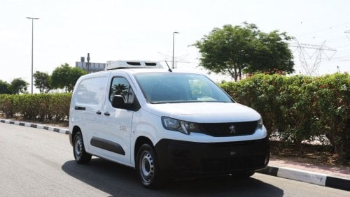 Peugeot Partner Long Peugeot Partner 2022 Delivery Van With chiller Gcc