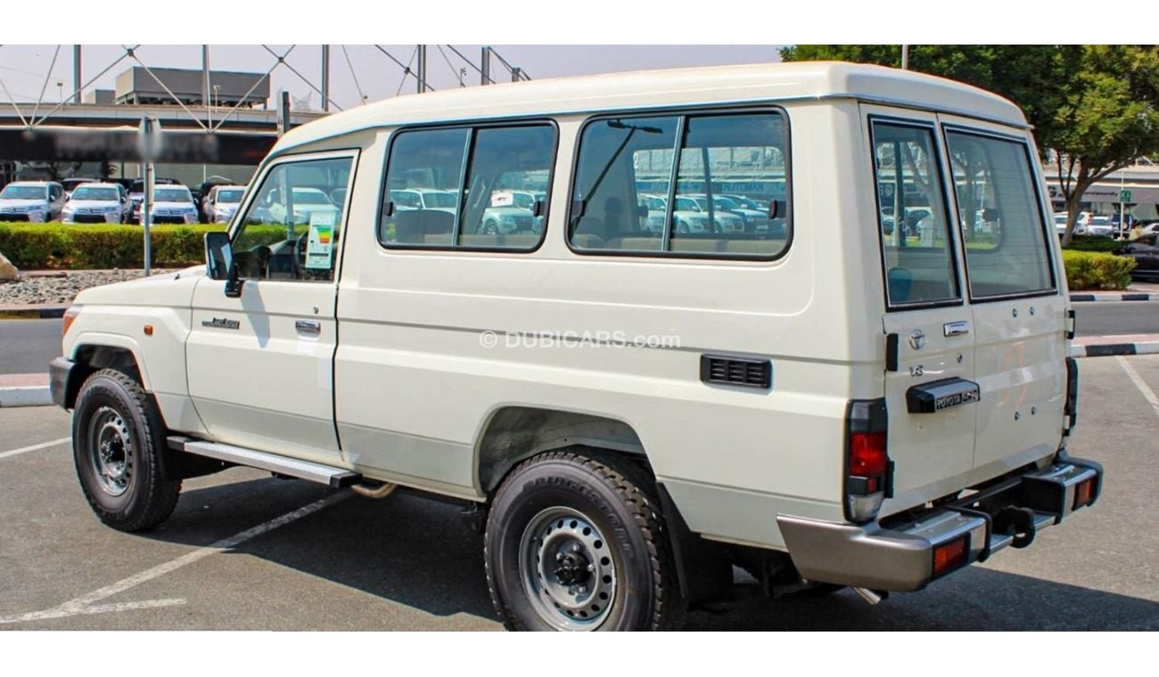 Toyota Land Cruiser Hard Top 4.5L LC78 T DSL - E MT