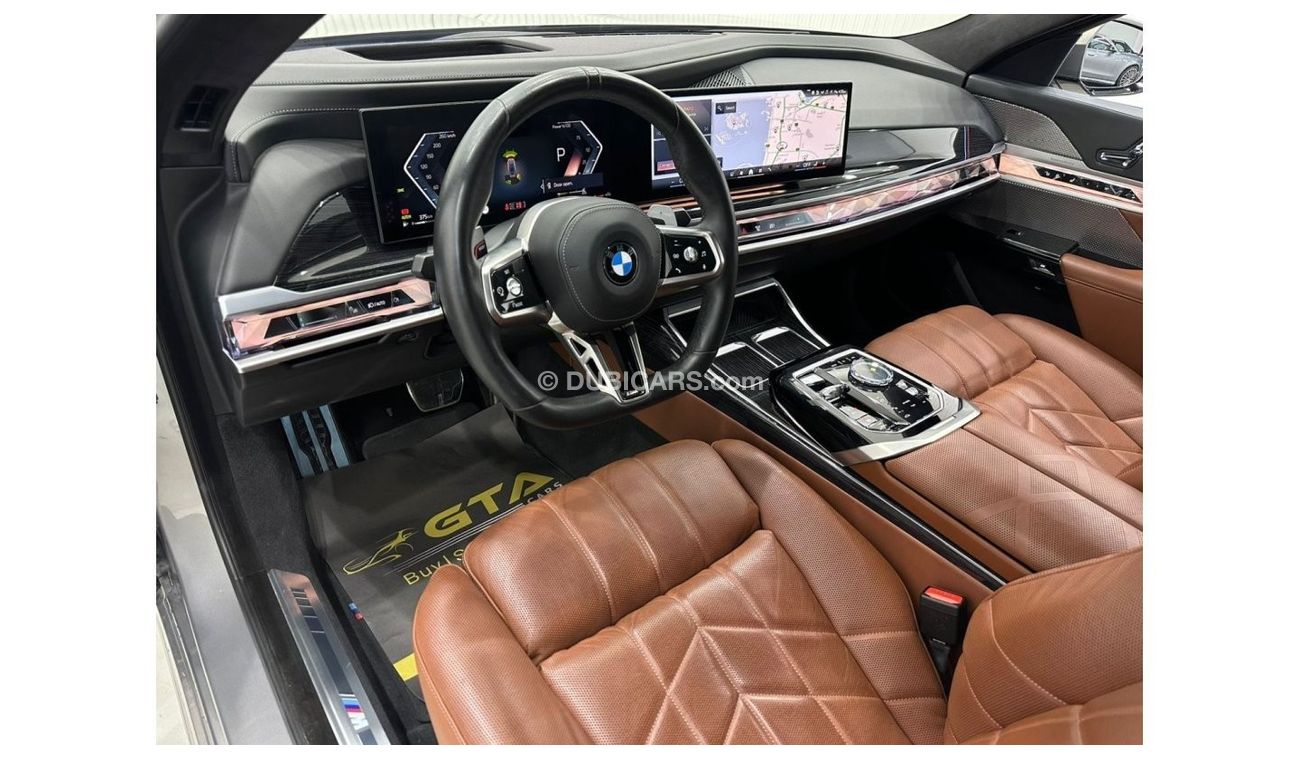 بي أم دبليو 740Li 2023 BMW 740li M-Sport, Feb 2028 BMW Warranty + Service Pack, Full Options, Low Kms, GCC