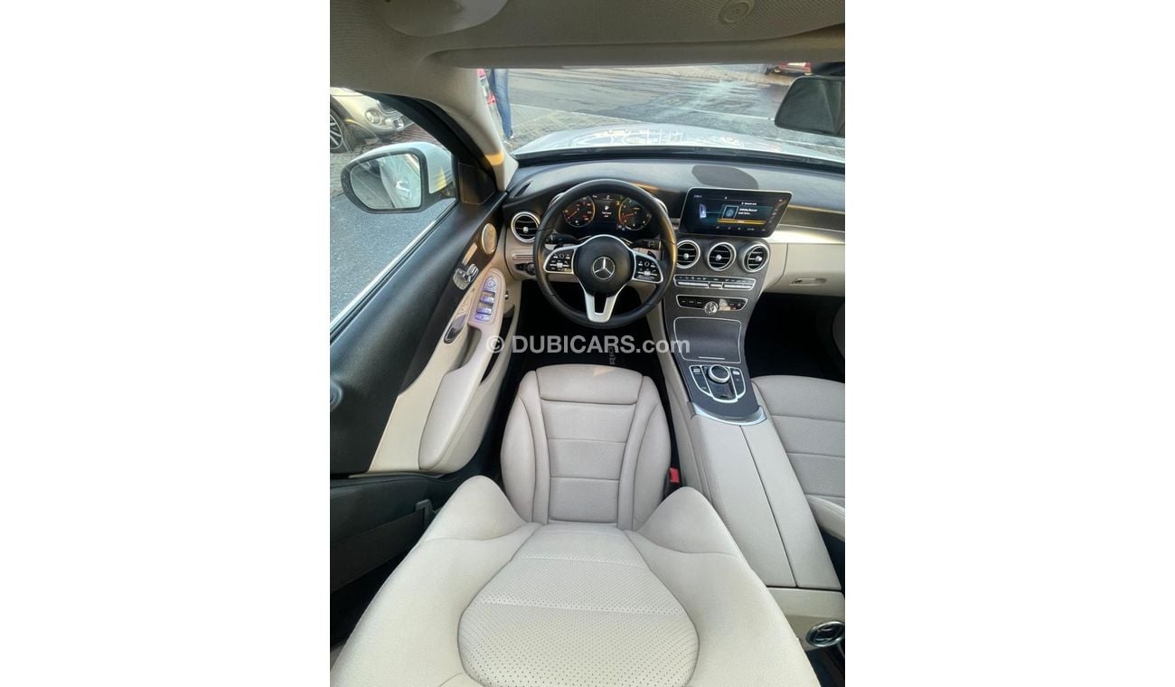 Mercedes-Benz C 300 Mercedes C300 American model 2021 in excellent condition, full specifications