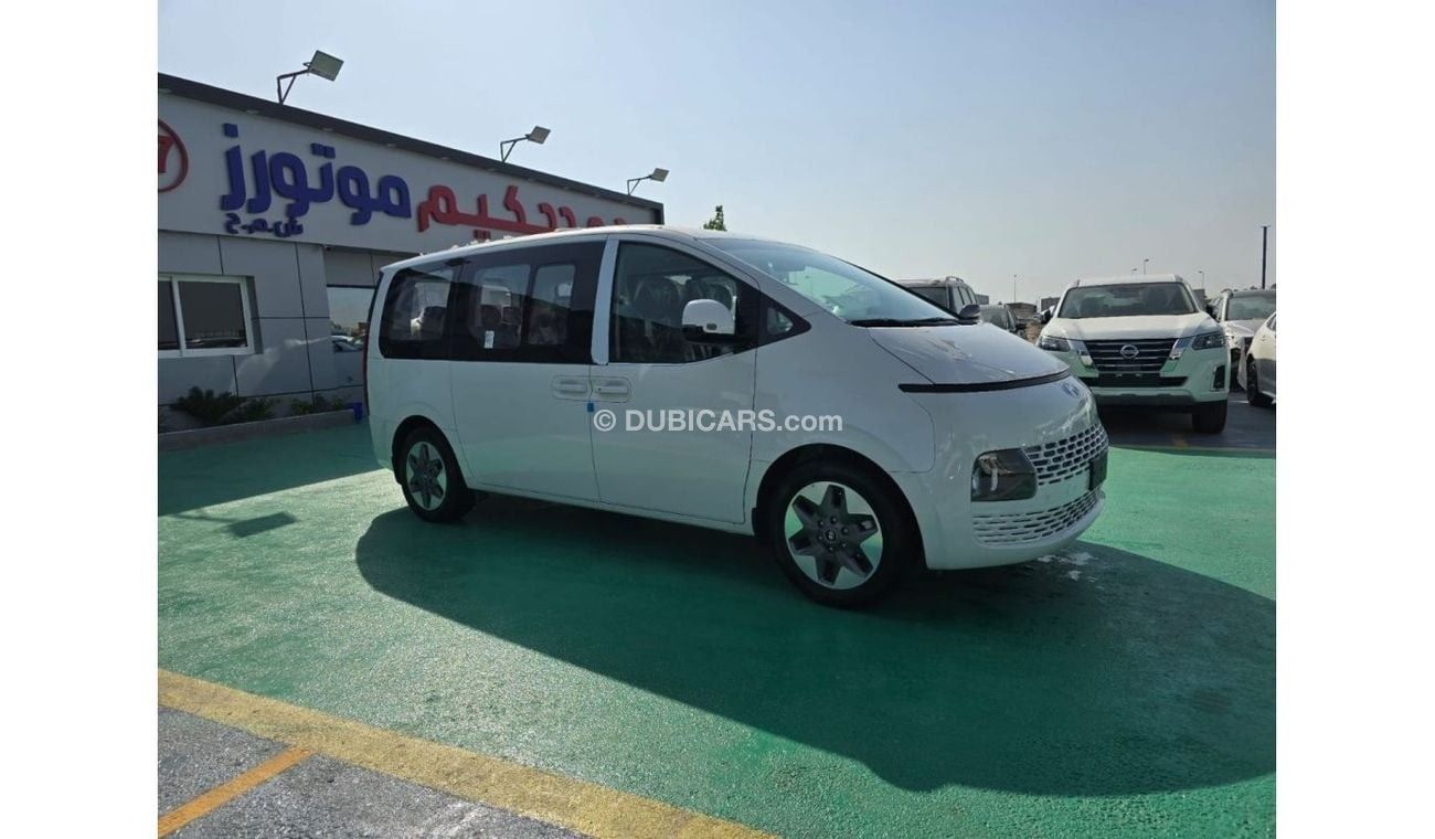 هيونداي ستاريا 3.5L PETROL V6 11 SEATS A/T 2024