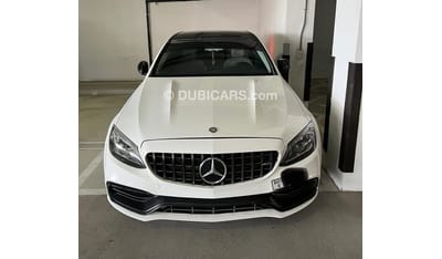 Mercedes-Benz E300 1.6