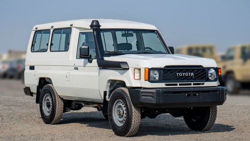 تويوتا لاند كروزر هارد توب LC78 4.2L V6 DIESEL 3DOOR 2024