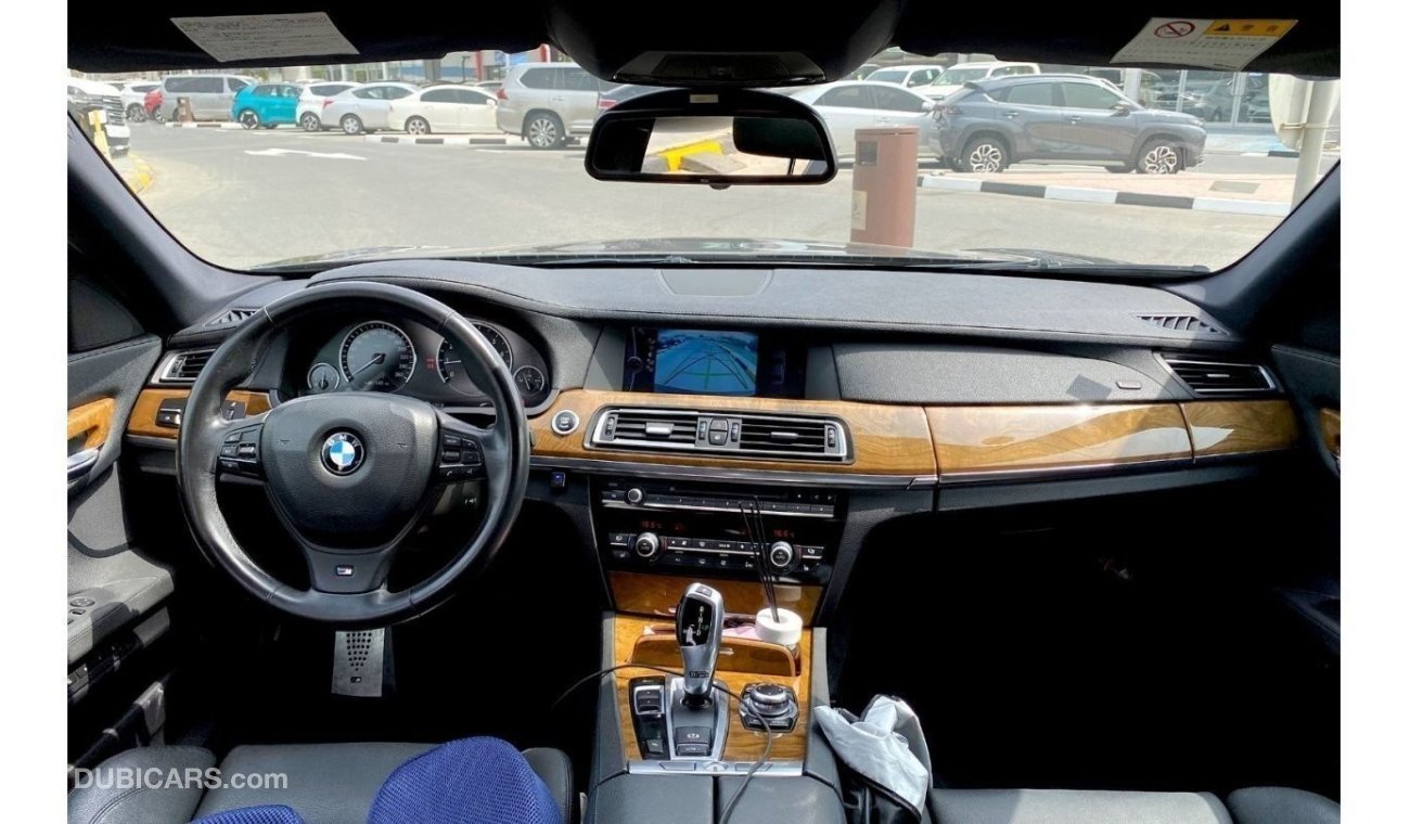 BMW 740Li Li Original M-Kit inside and outside 2010