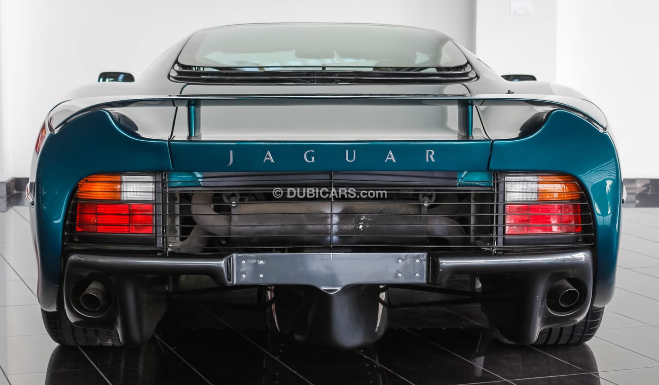 Jaguar XJ220