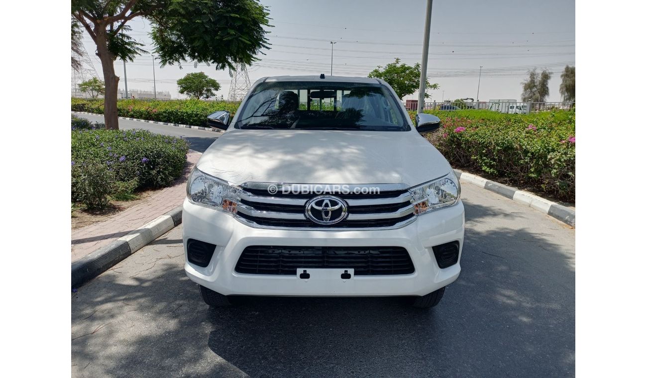 Toyota Hilux 4x4 Double cabin 2.4L Diesel manual