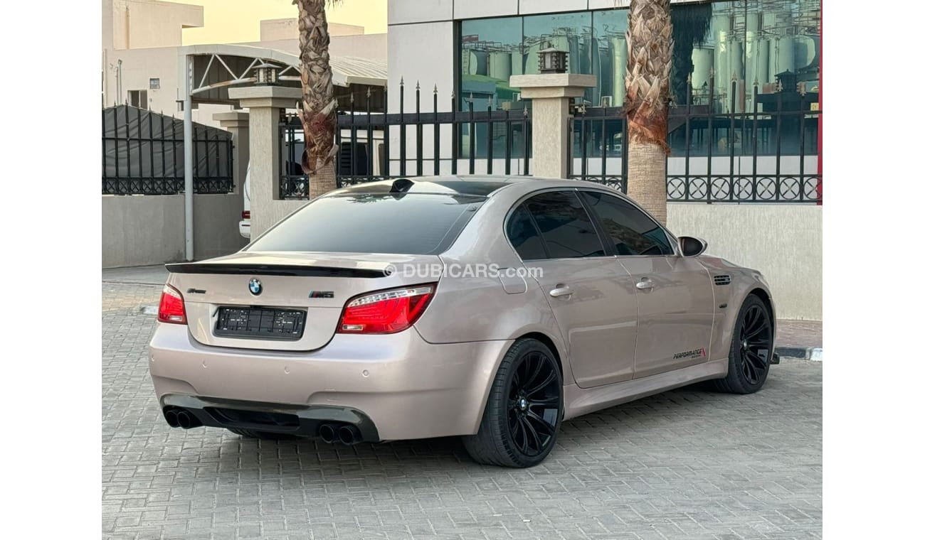 بي أم دبليو M5