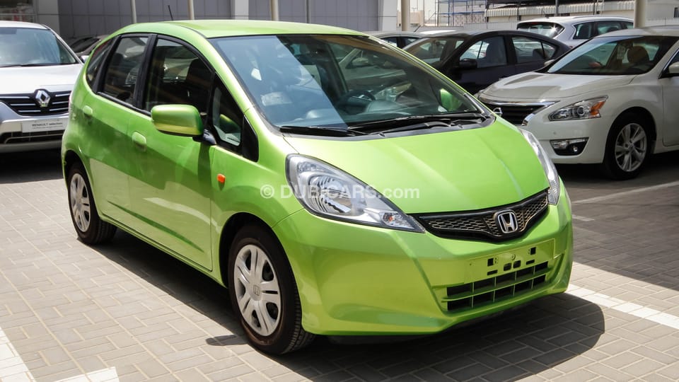 Honda Jazz IVTEC for sale AED 33,900. Green, 2013