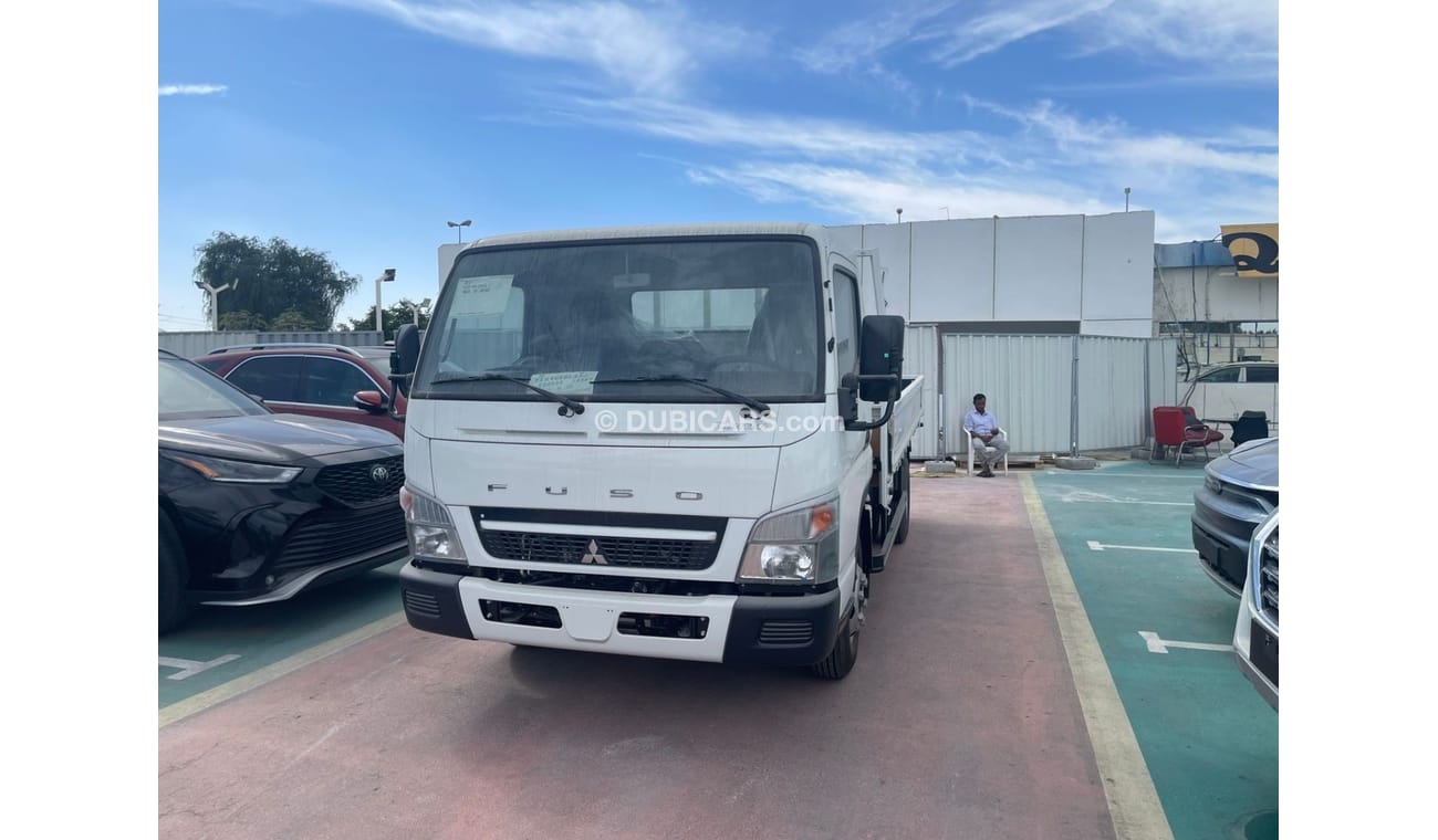 Mitsubishi Canter 4 TON // WITH CARGO BOODY // model 2024