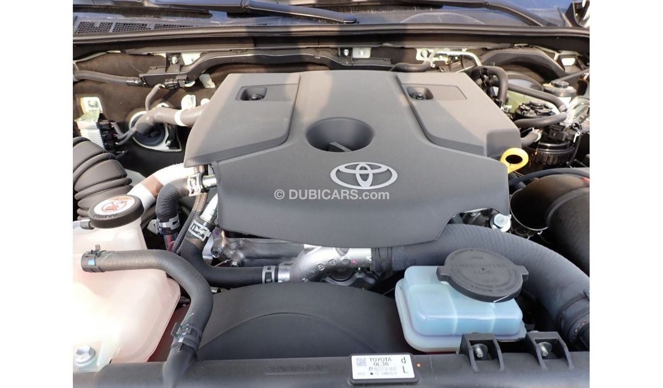 Toyota Hilux 2.4 diesel engine // full option automatic // 4x4 // model 2024