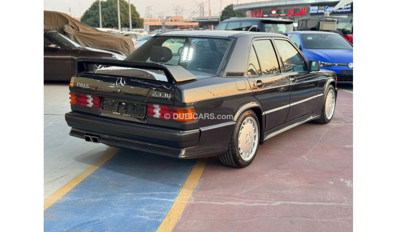 مرسيدس بنز 190 **1986**MERCEDES 190 E