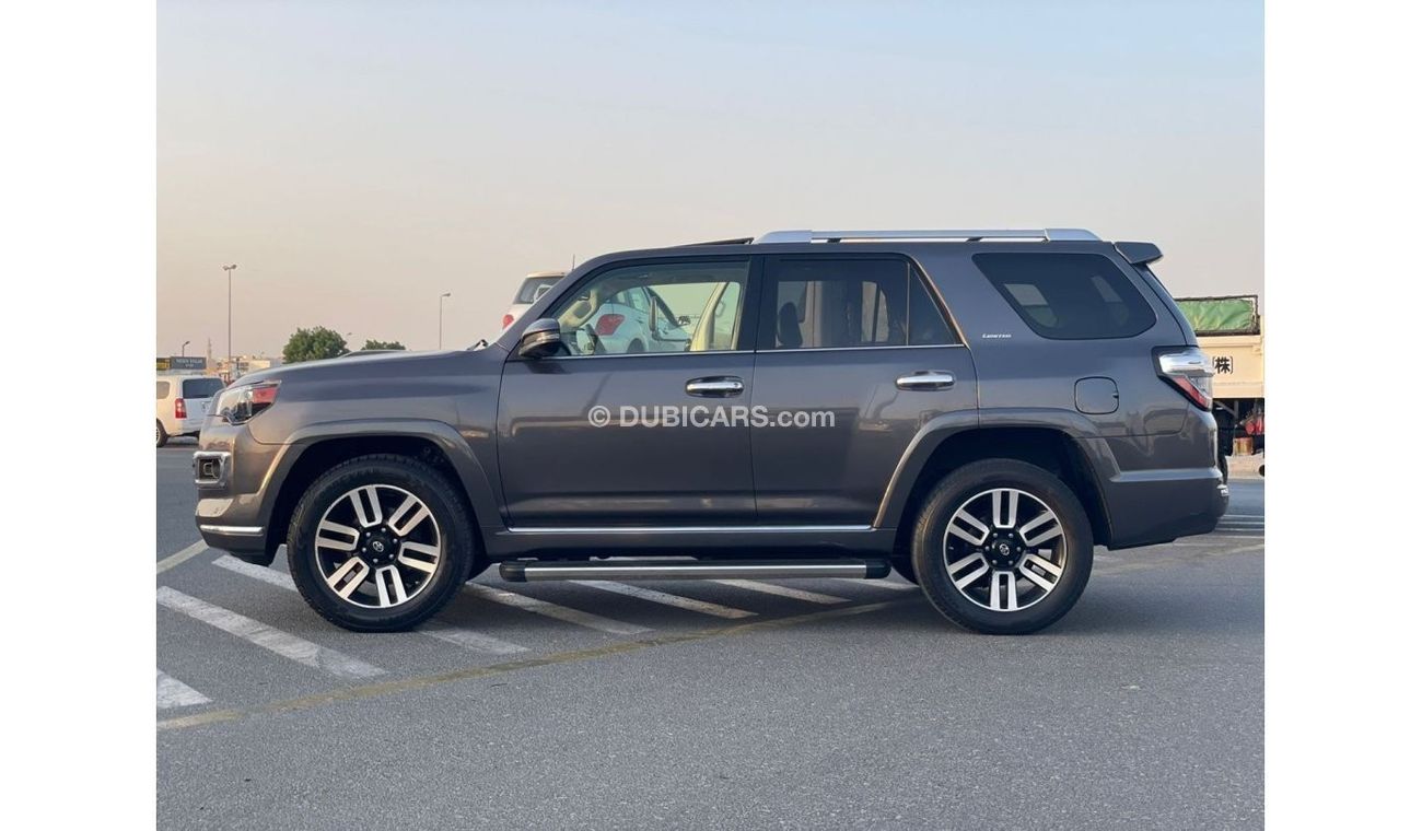 تويوتا Runner4 2018 Toyota 4Runner Limited Edition Full Option 4.0L V6 - AWD 4x4 Push Start & Sunroof - 35,000 Mile