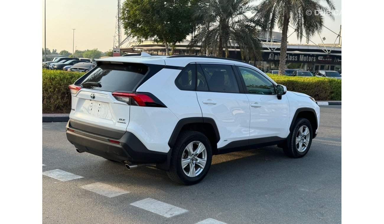 تويوتا راف ٤ 2021 XLE HYBRID HEV SUNROOF FULL OPTION CANADA SPEC