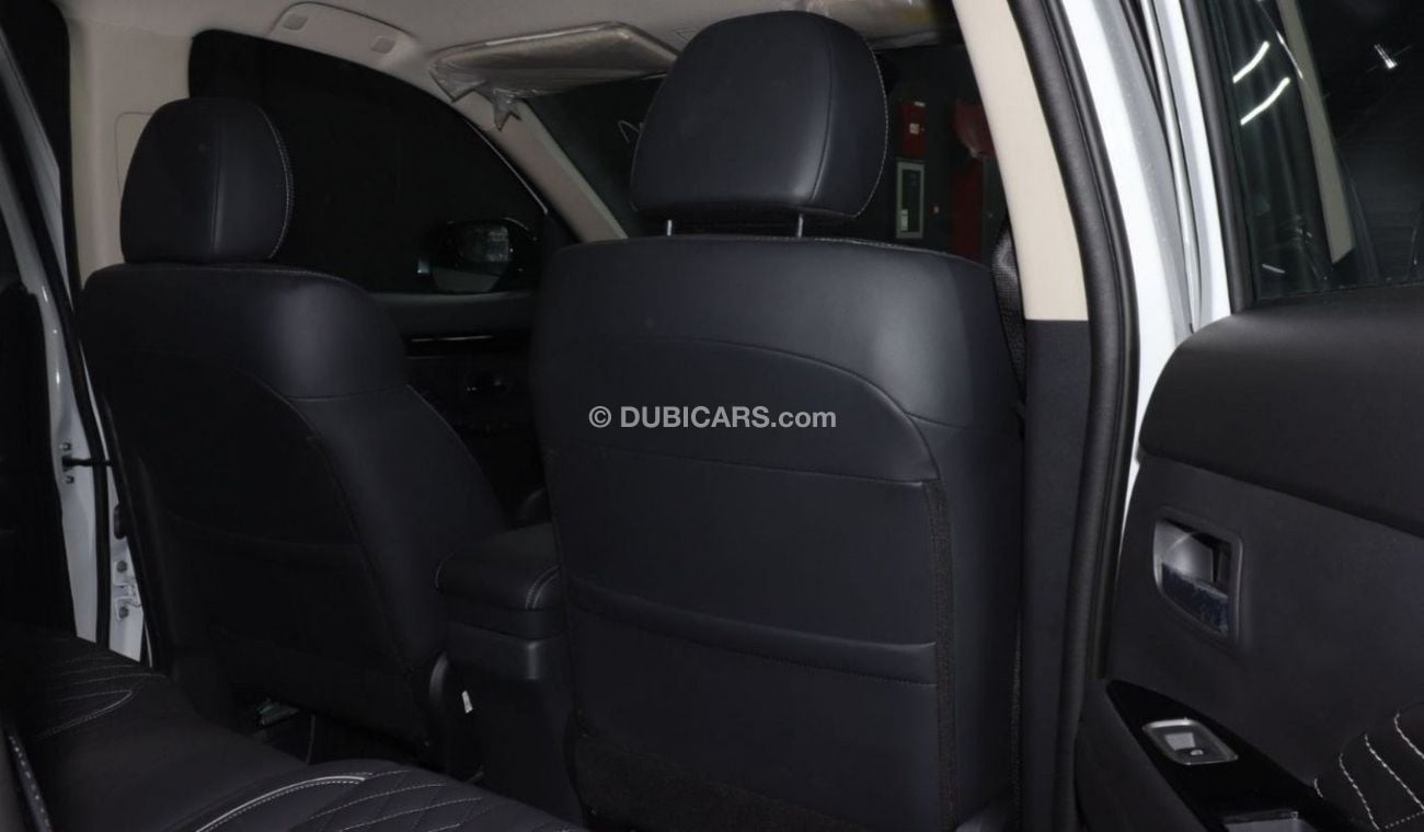 Mitsubishi Outlander Beyond Edition 2.0L 7 Seats- EXPORT ONLY