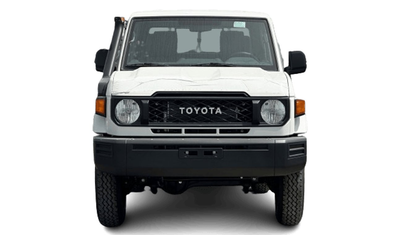 تويوتا لاند كروزر بيك آب Toyota Land Cruiser 79 4.0L 4x4 P DC MT