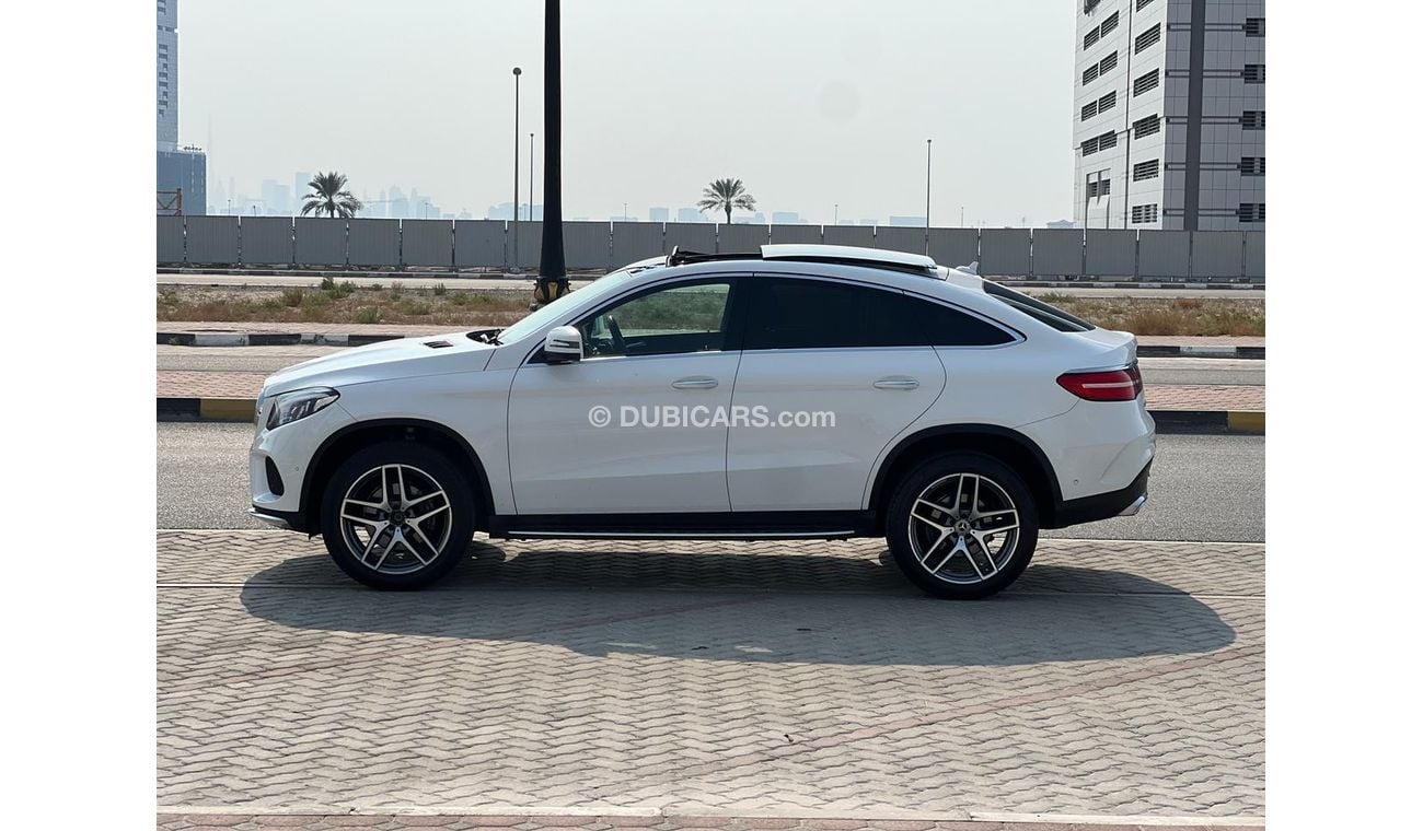 مرسيدس بنز GLE 350 MERCEDES BENZ GLE 350 DIESEL 2017