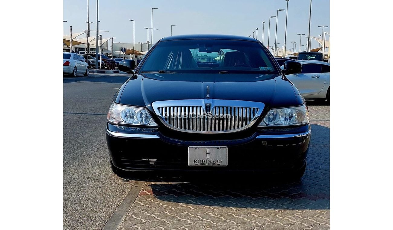 لينكولن تاون كار town car large