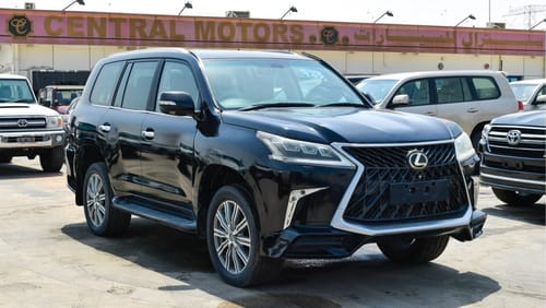 لكزس LX 570 Right hand drive Facelifted to 2018 design imported original condition no accidents