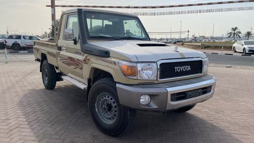 تويوتا لاند كروزر بيك آب SINGLE CABIN DIESEL 4.5L V8 FOR EXPORT