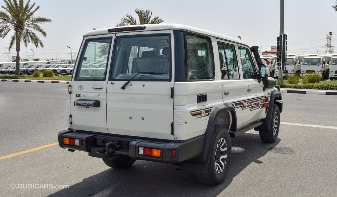 Toyota Land Cruiser Hard Top 4.0L V6 Auto Transmission